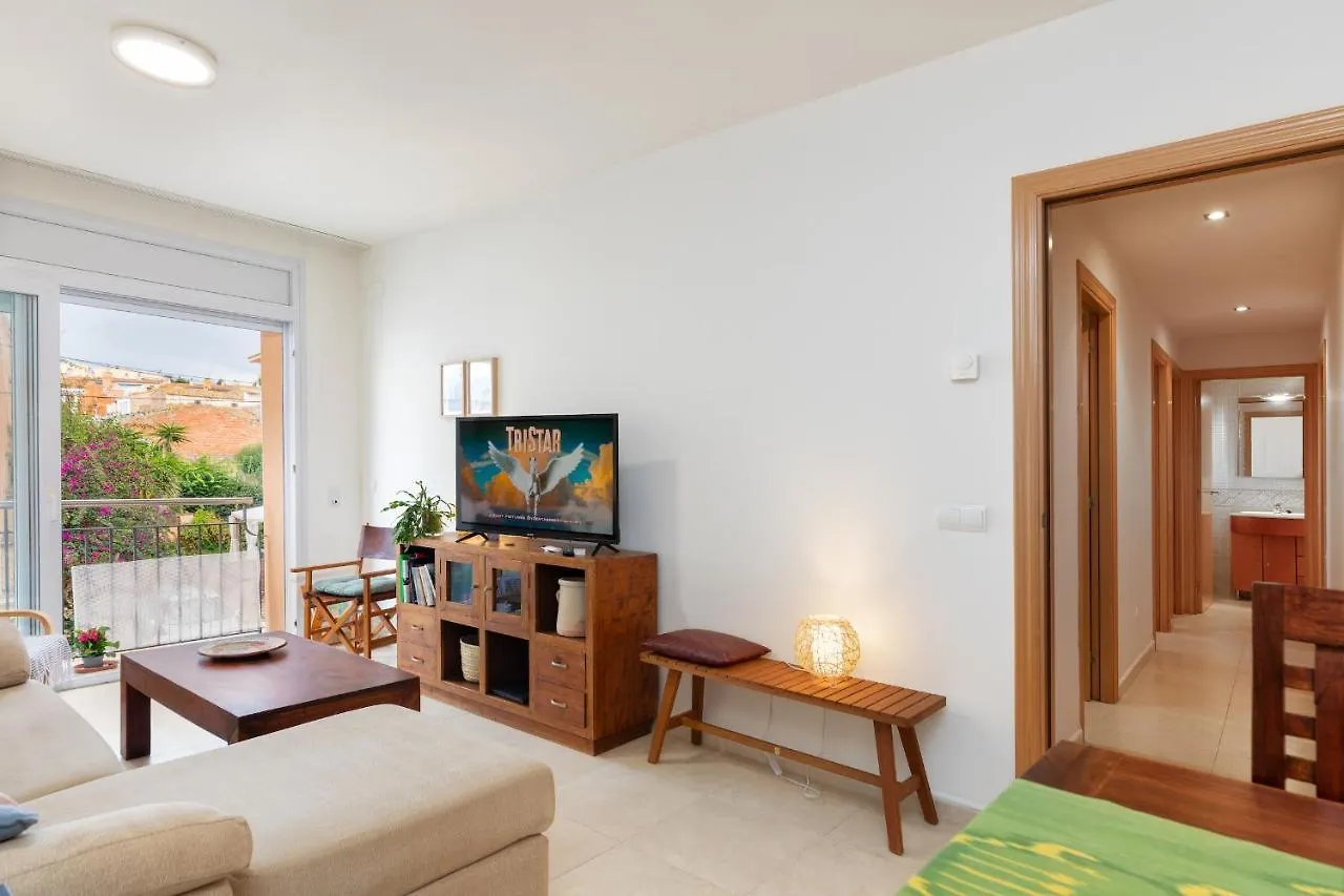 Hauzify I Apartament Capmany Sant Feliu de Guixols Spain